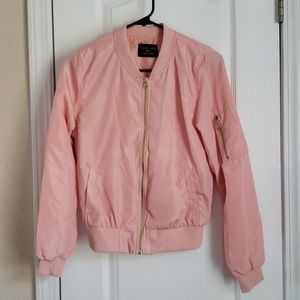 💕SALE💕lightweight baby pink bomber jacket